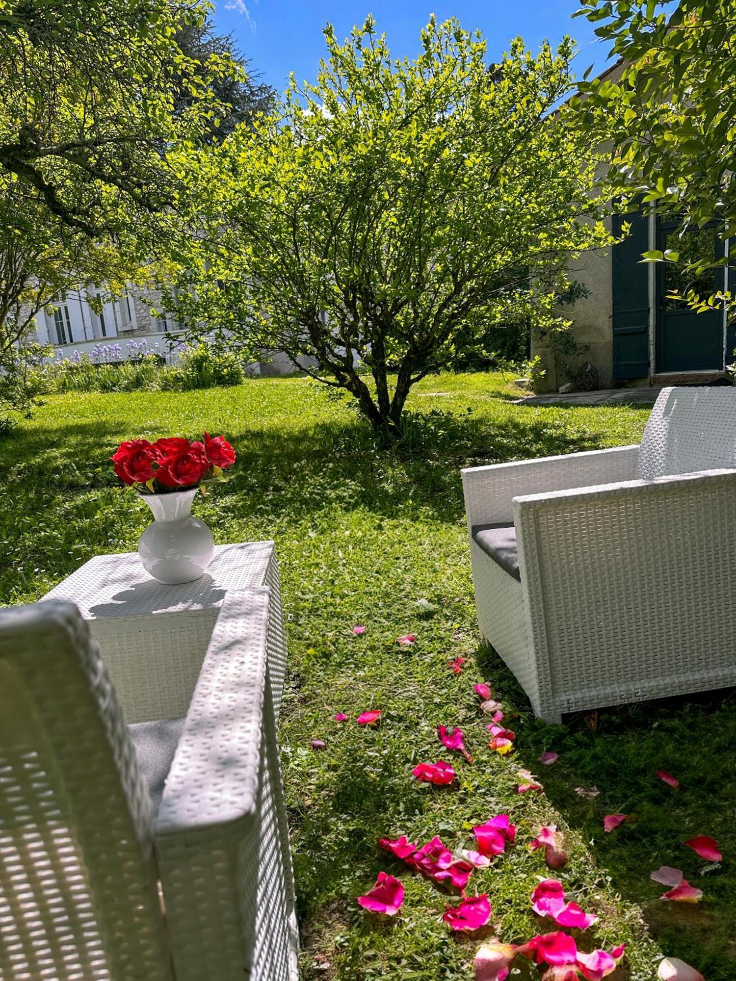 La Maison De Romance D'Hauterive Villeneuve-sur-Lot Extérieur photo